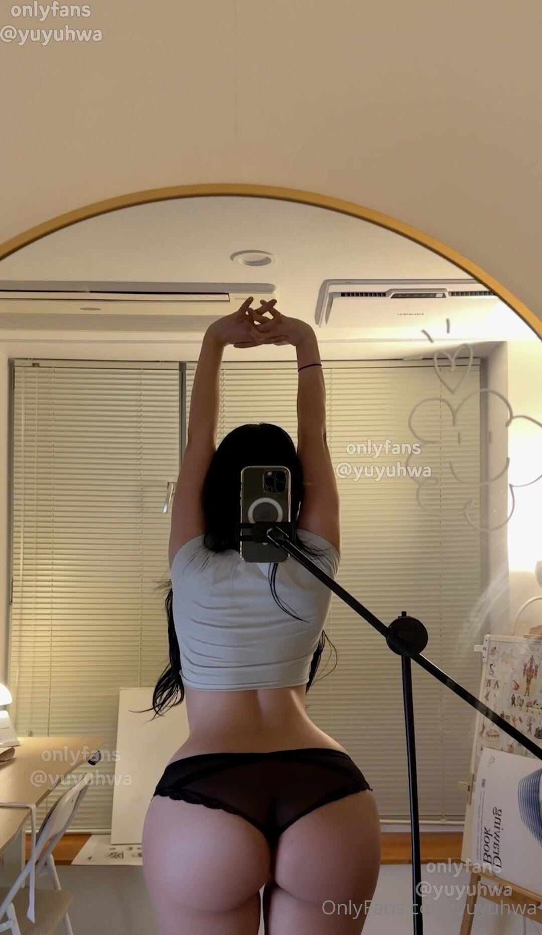 Yuyuhwa OF Video 2