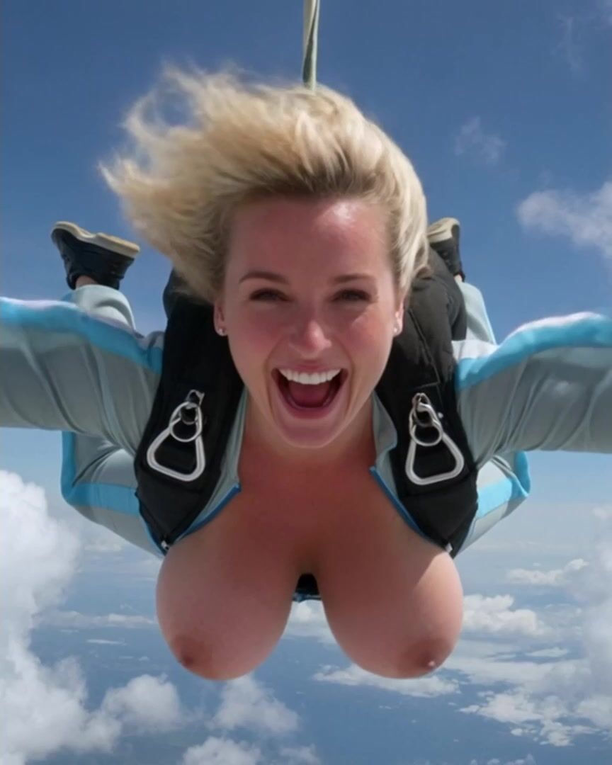 Big Tits Thot Topless Skydiving