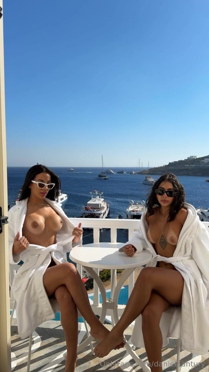 Daniela Antury OnlyFans 12