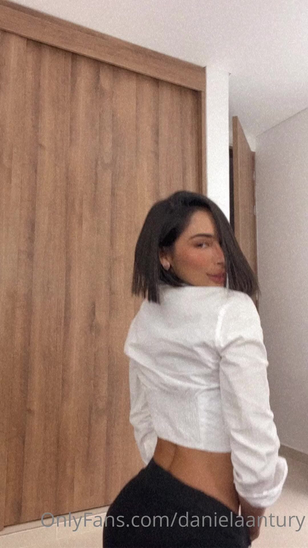 Daniela Antury OnlyFans Leak 1 2
