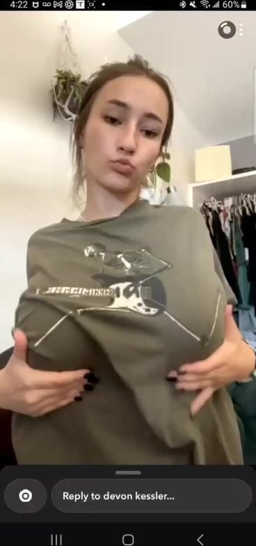 Devon Shae Flashing Tits