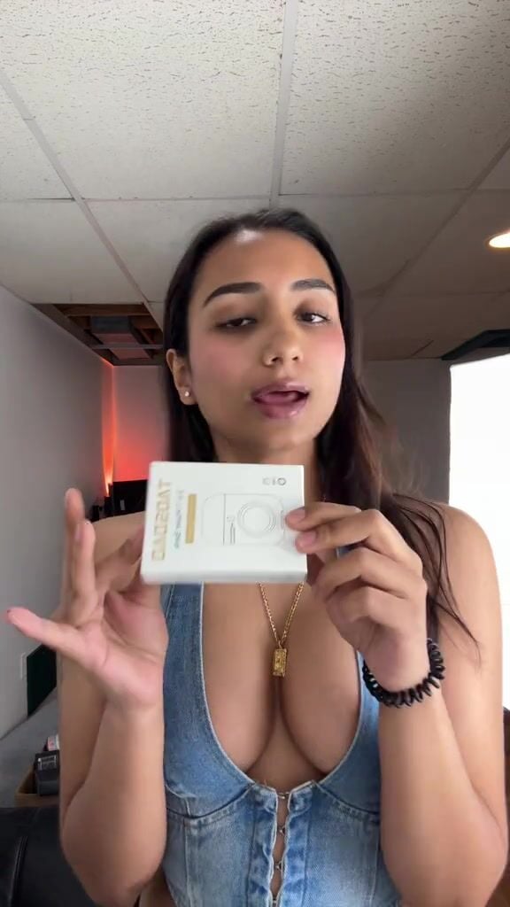 Shagisabadword Leaked OnlyFans