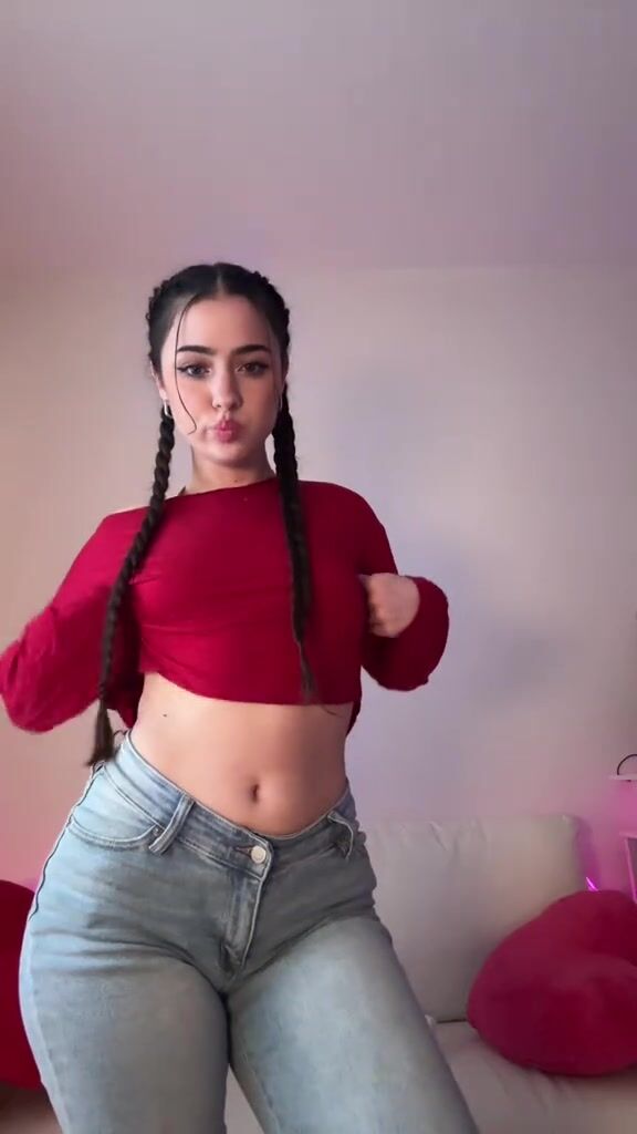 Zoeyiso OnlyFans Leak 1