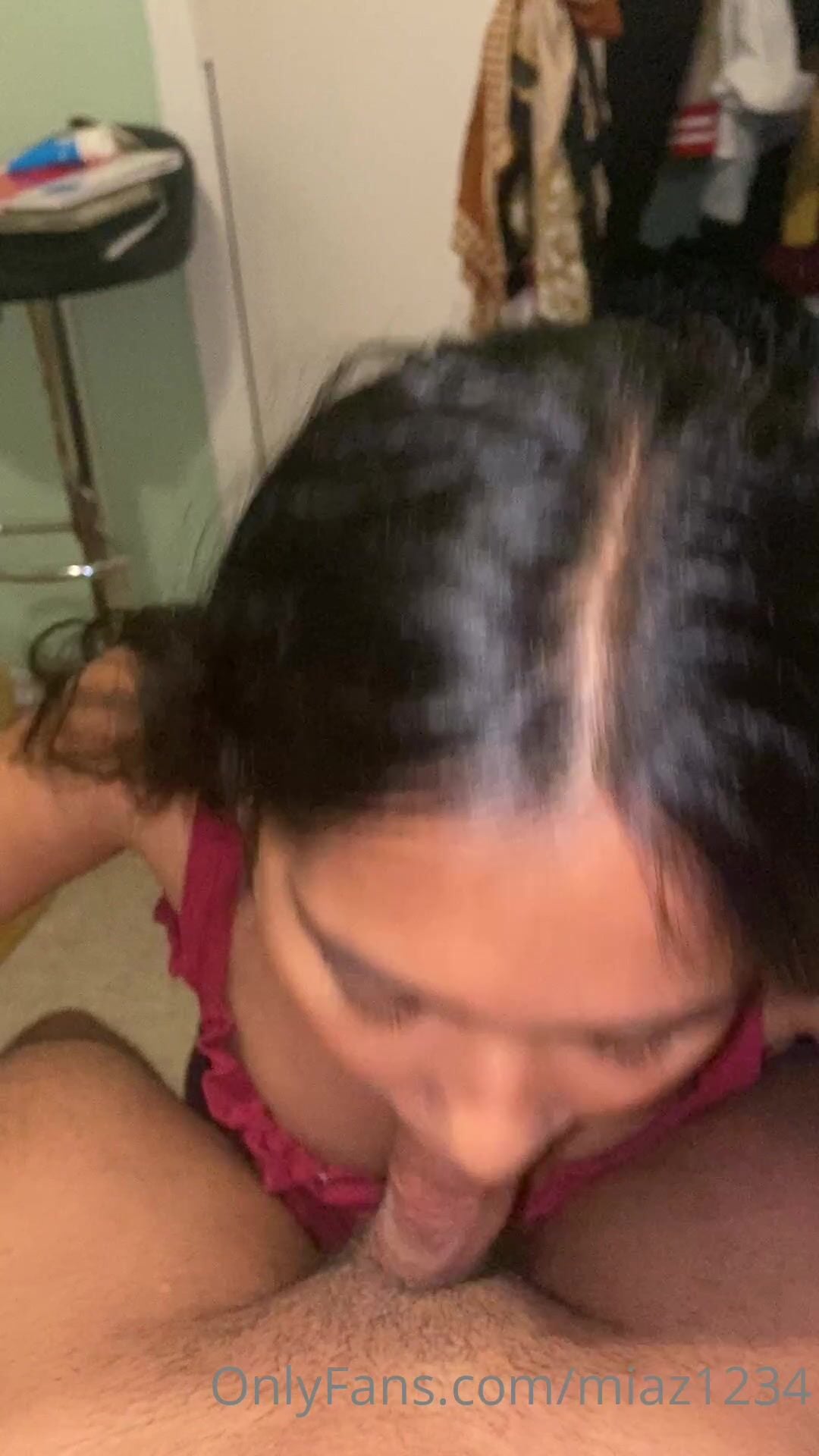 MiaZ OnlyFans Leak