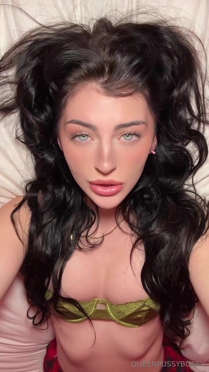Queenpussybossv OnlyFans 3