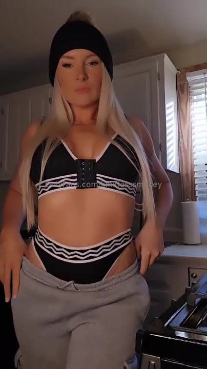 Macey Estrella Porn 3