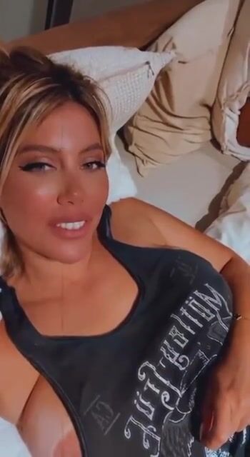 Wanda Nara Hot Video 5