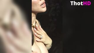 Wanda Nara Tits