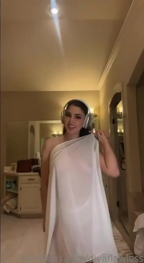 Divaflawless OF Video 6