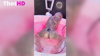Fishball Suicide XXX