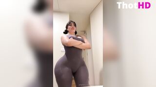 Foreignamira Leaked OF Video