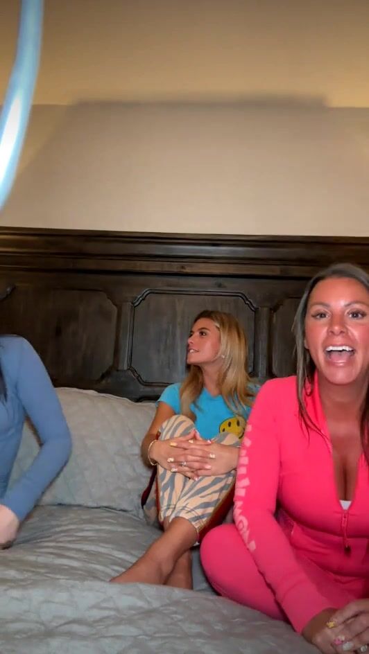 Madisyn Shipman NSFW Video 25