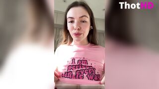 Jazmine Singing Porn 1 2