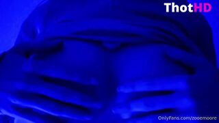 Zoe Moore Nude Tits