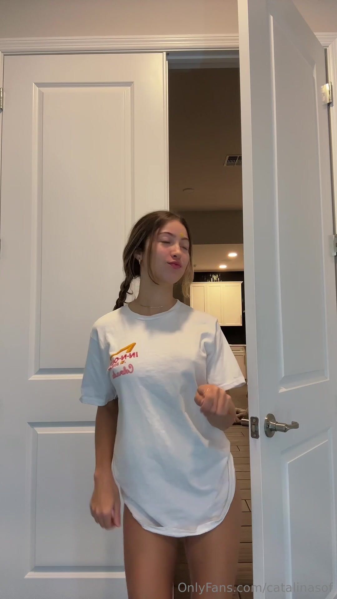 janicee janicee OF 2