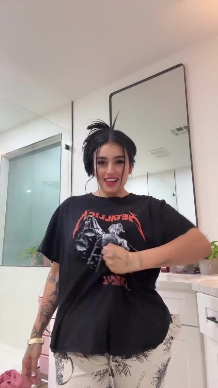 Marlene2995 Hot