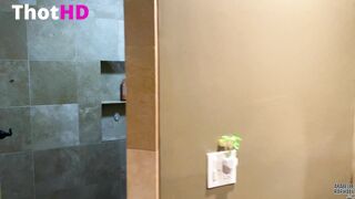 Arabelle Raphael After Shower Deepthroat