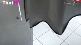 Lucy Cat - SKANDALCREAMPIE im PassfotoAutomat - Gef?hrlich,geil im Einkauscenter