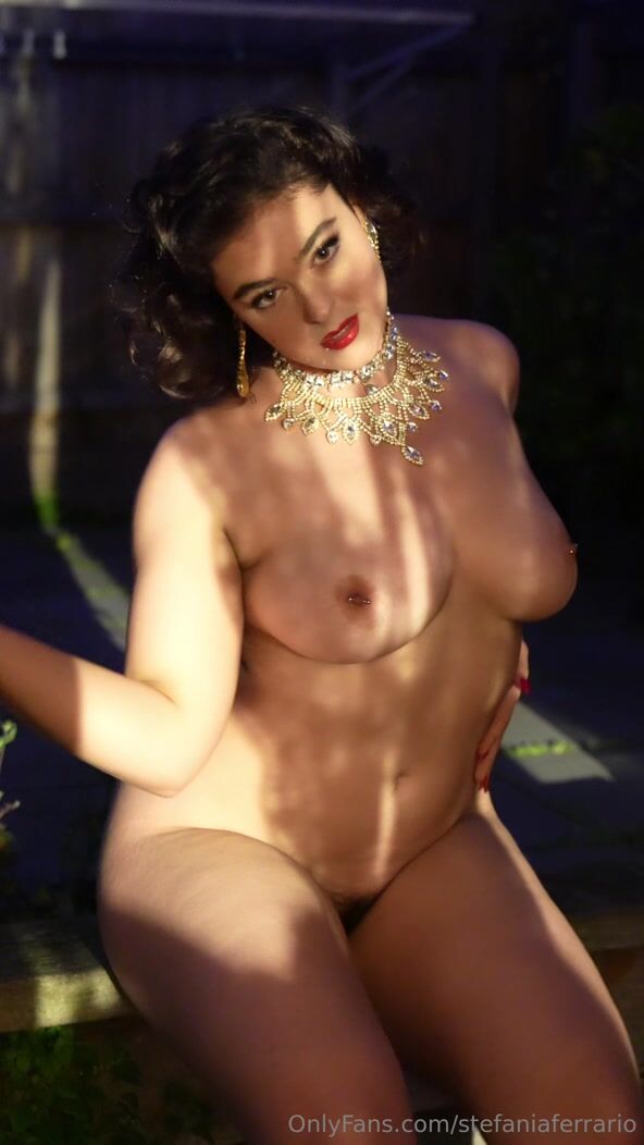 Stefania Ferrario OnlyFans 6