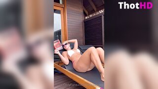 Thesashaxo OF 1