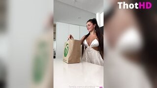 Caryn Beaumont Fucks her Tight Holes with Vegetables Video Leaks