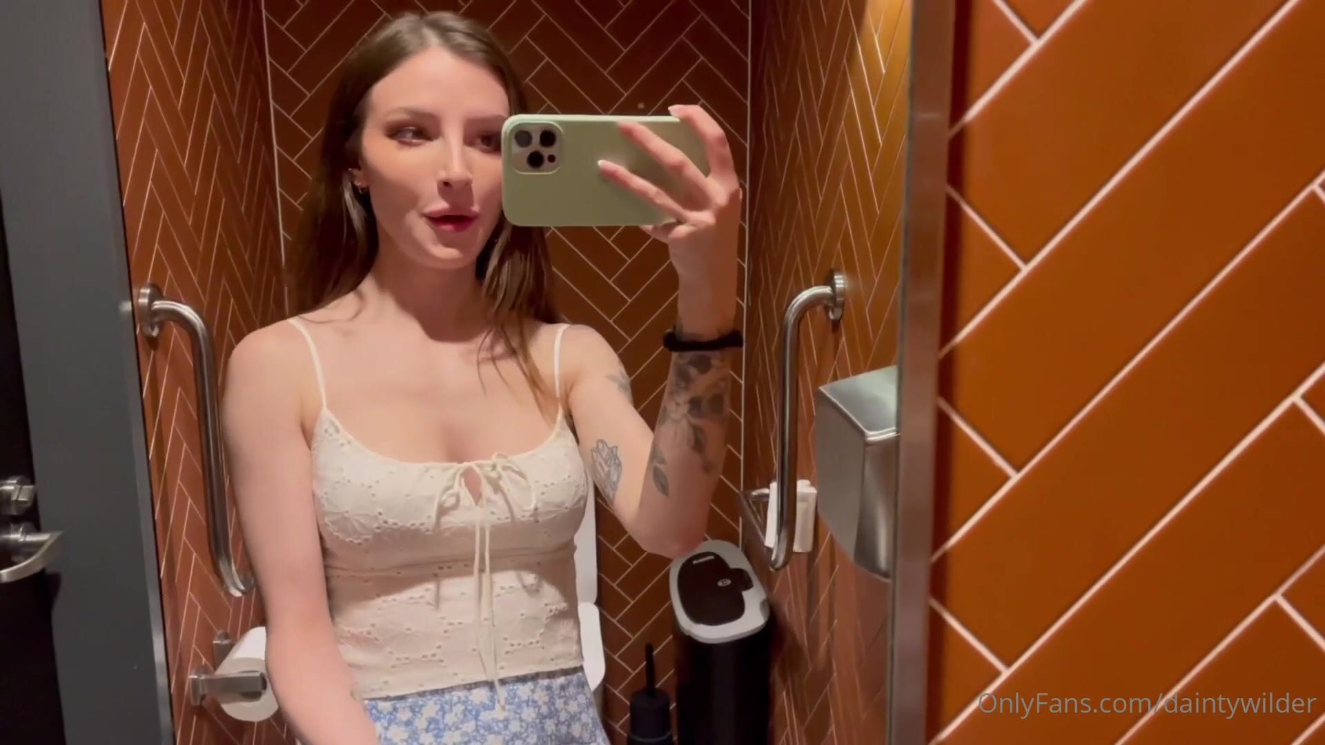 Dainty Wilder Tinder Date Controls my Lush