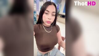 Lady Pays Leaked OF