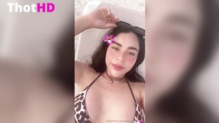 Lady Pays Video 1