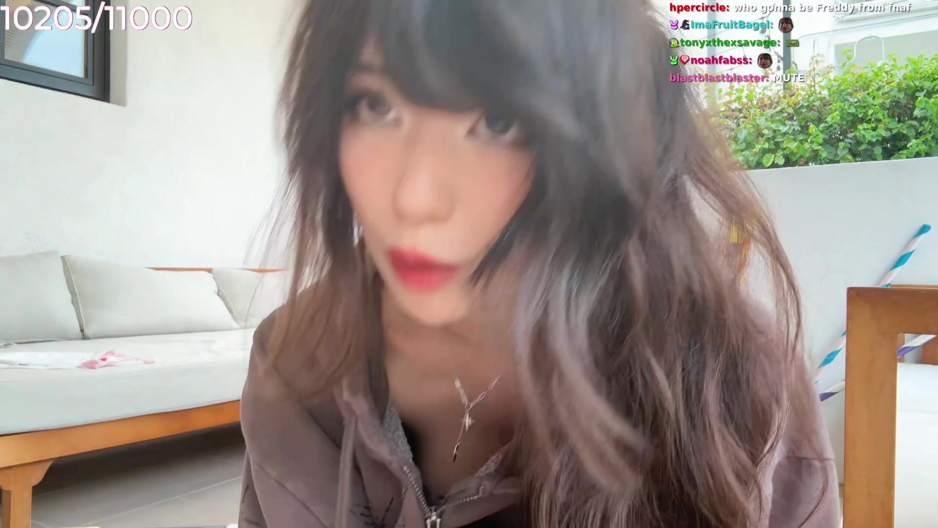 Emiru Sexy 1