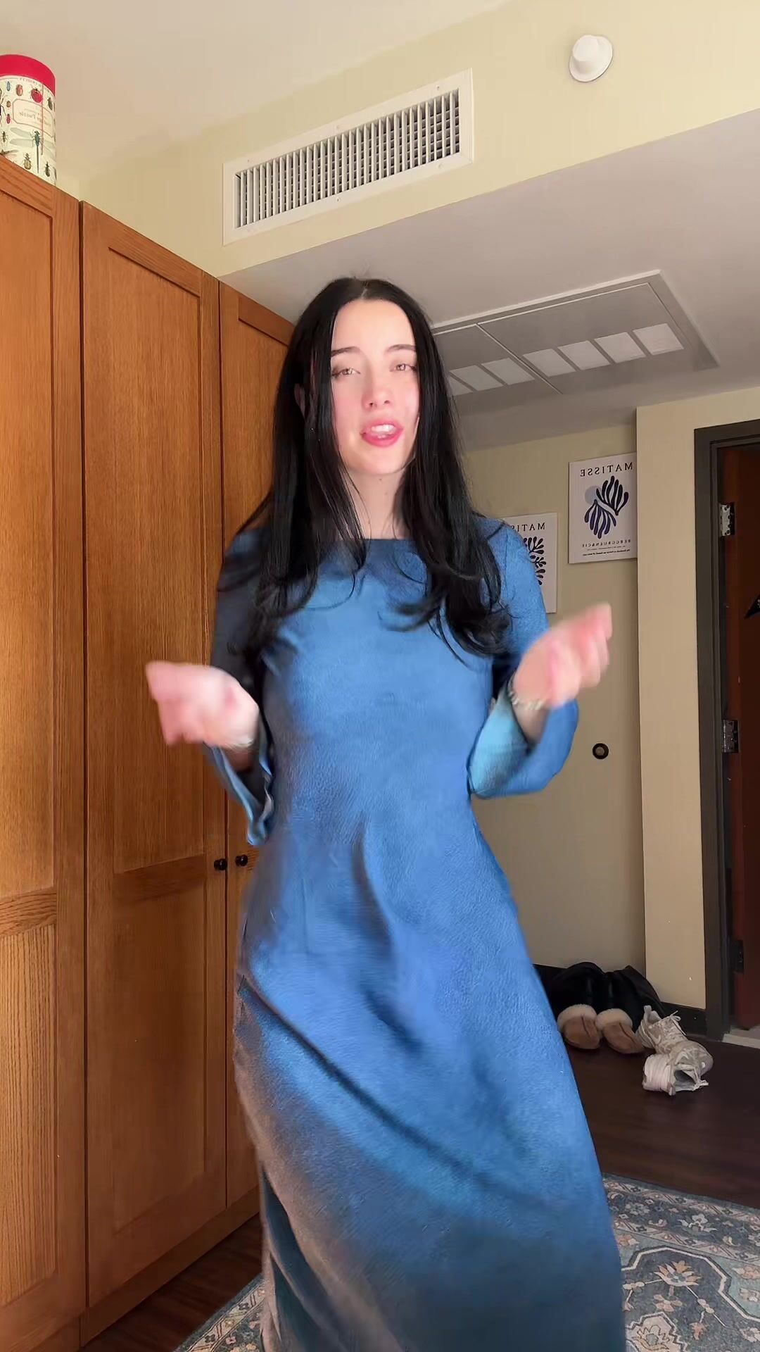 Emily Cocea Sexy Vid 2