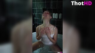 Caroline Zalog Sexy 9
