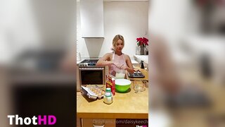 Daisy Keech Leaked OF Video 4