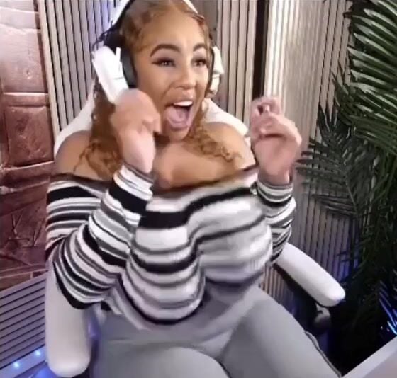 Stephanie Nelson Sexy Vid 1