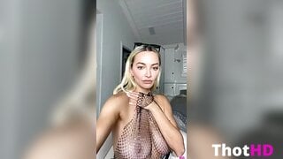 Lindsey Pelas Leaked OF 4