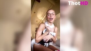 Lindsey Pelas Leaked OF 5