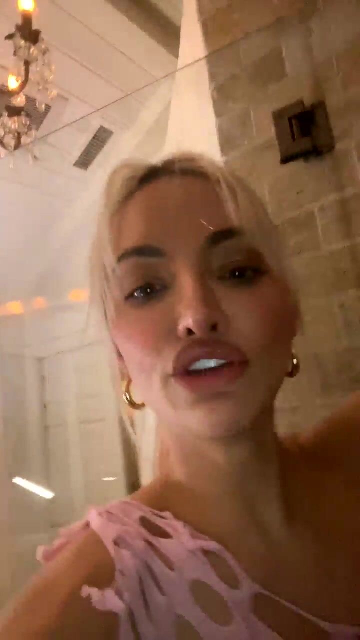 Lindsey Pelas Porn 2