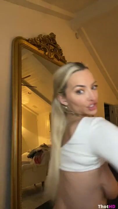 Lindsey Pelas XXX 2