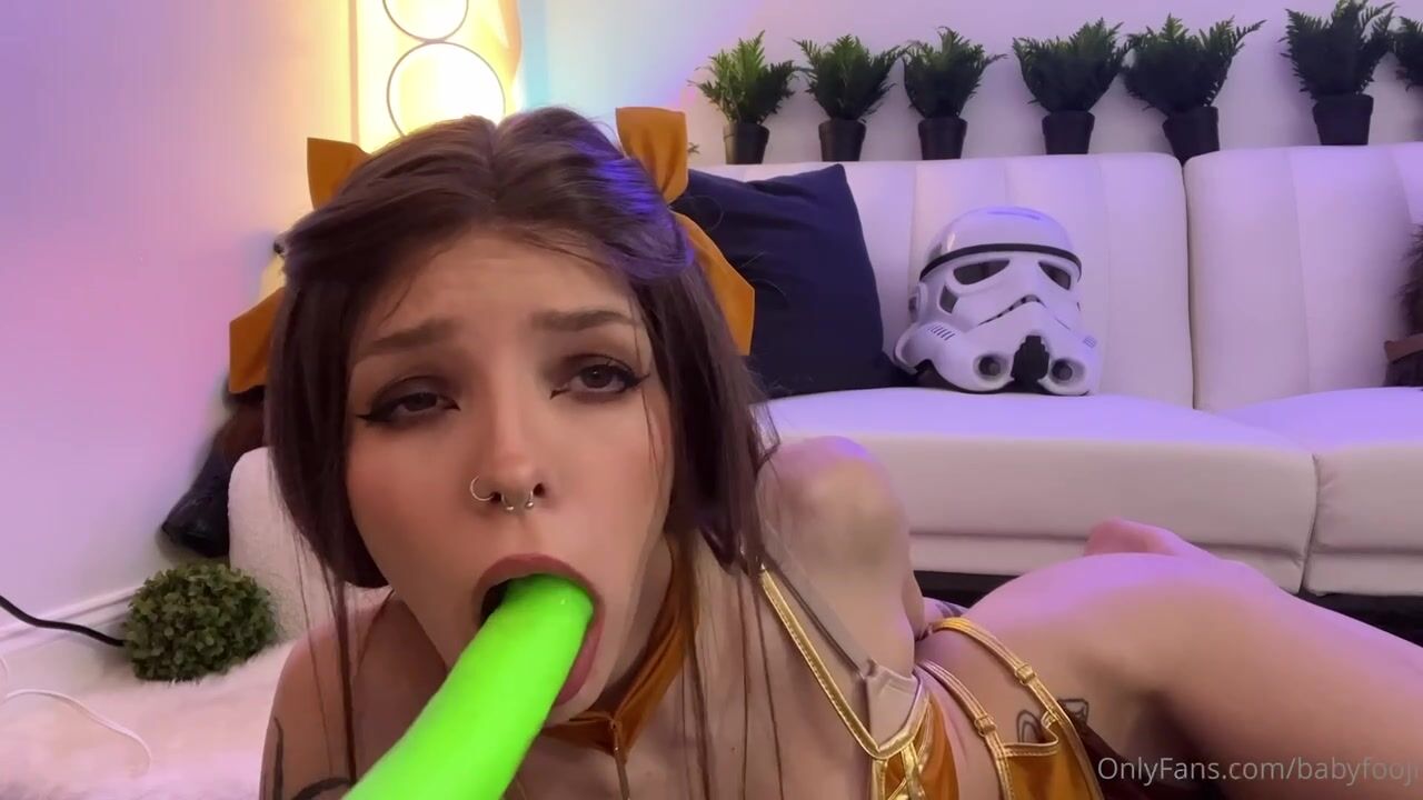 Babyfooji Leia Cosplay (Star-Wars)