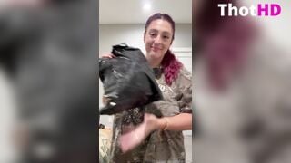 XOXO_T VS Try On