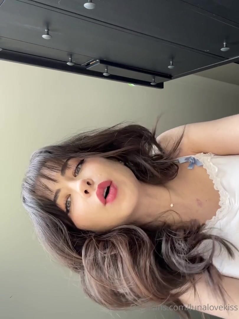 lunalovekiss  1
