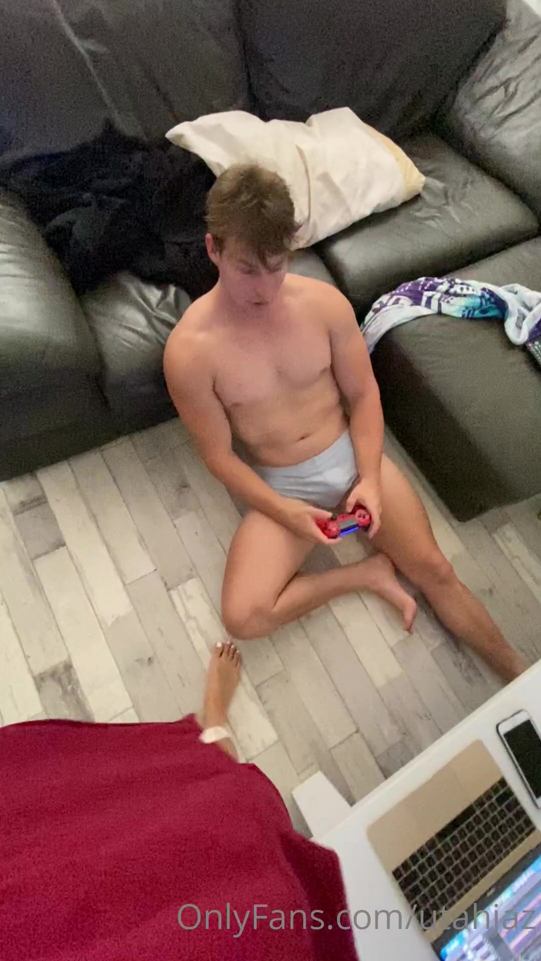 Utahjaz Sexy Vid 6