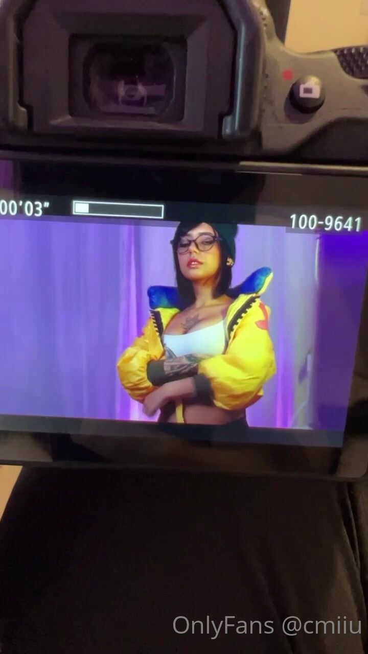 Cmiiu OF Video 2
