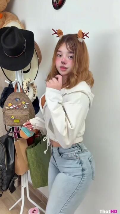 Sarahsophia OF Video 3