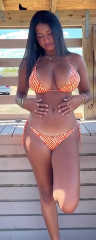 Emily Sant Leaked OF 2