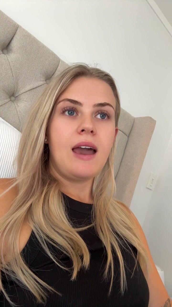 Phoebe Harris Hot Video