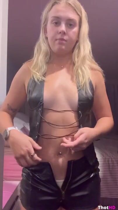Phoebe Harris Leaked OF Video 2