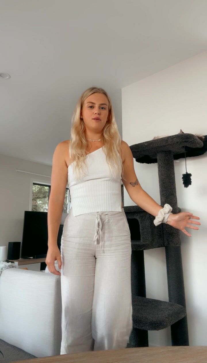 PhoebeHarris NSFW Video 1