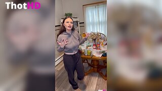 Yournaughtymomhope OF 4