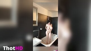 Laurine Hot Video 6