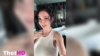 Laurine Sexy Vid 2